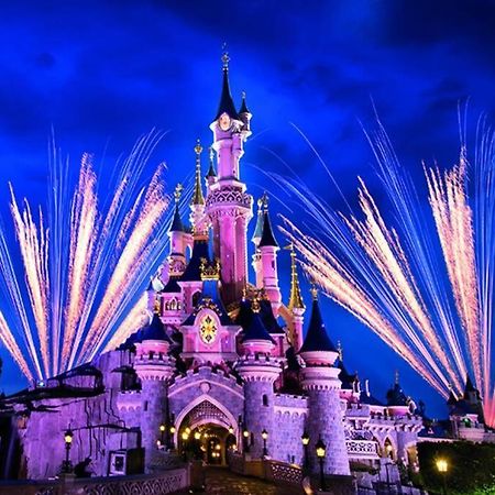 Cour Royal Apartment Near Disneyland Bmyguest シェシー エクステリア 写真